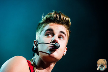 10 Reasons Why I should Adopt Justin Bieber